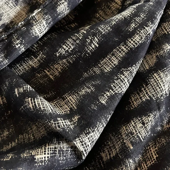 Beck Sondergaard luxury Danish indigo cotton scarf/pareo/wrap. - Picture 8 of 9